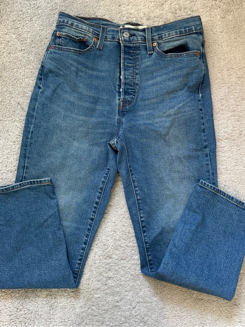 Levi’s Wedgie Straight Women’s Blue Denim Jeans